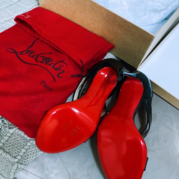 *Brand New* Size 38 (US 7) Louboutin Heels - Picture 4 of 6